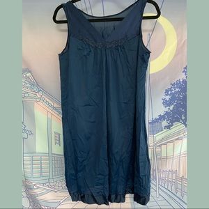 Vintage blue nightgown (XL)